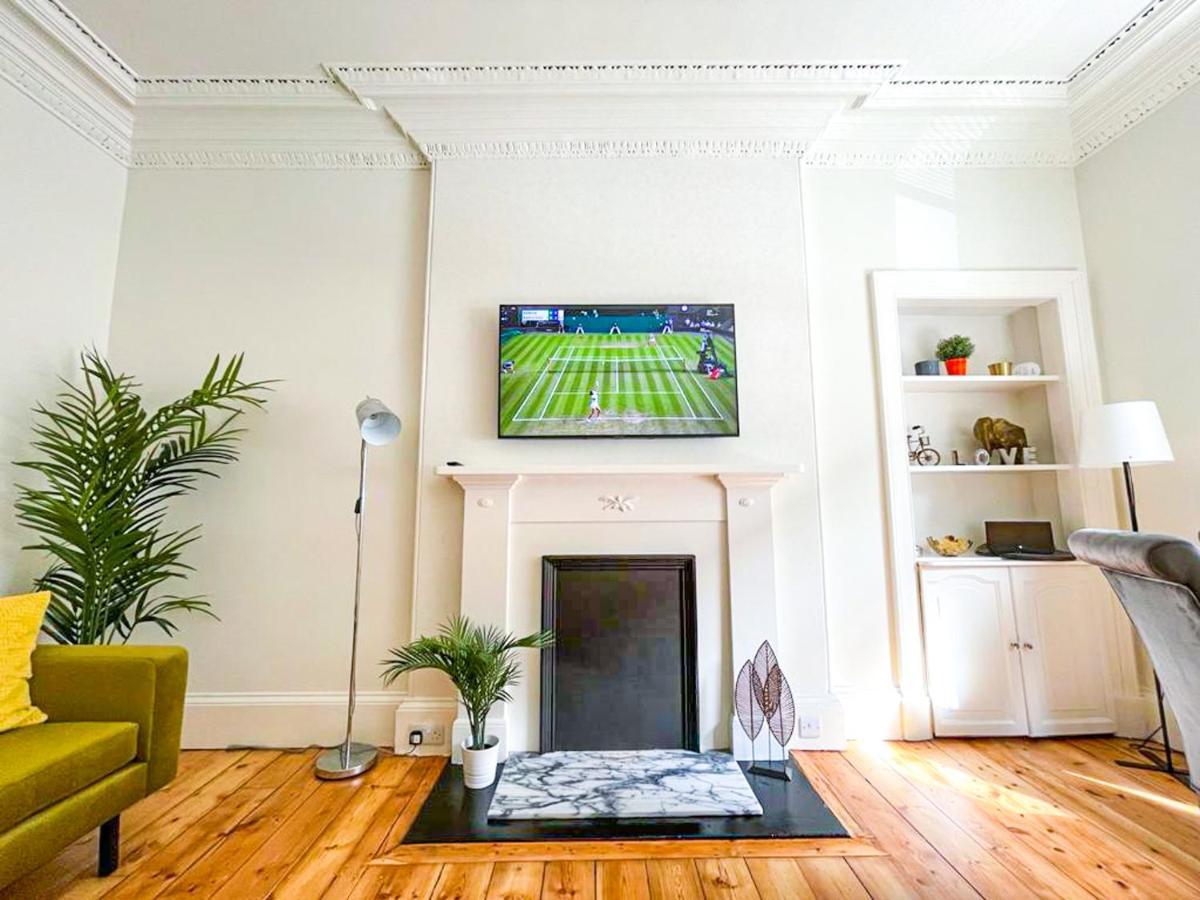 Desirable 2 Bed Apt Near Edinburgh Castle Eksteriør bilde