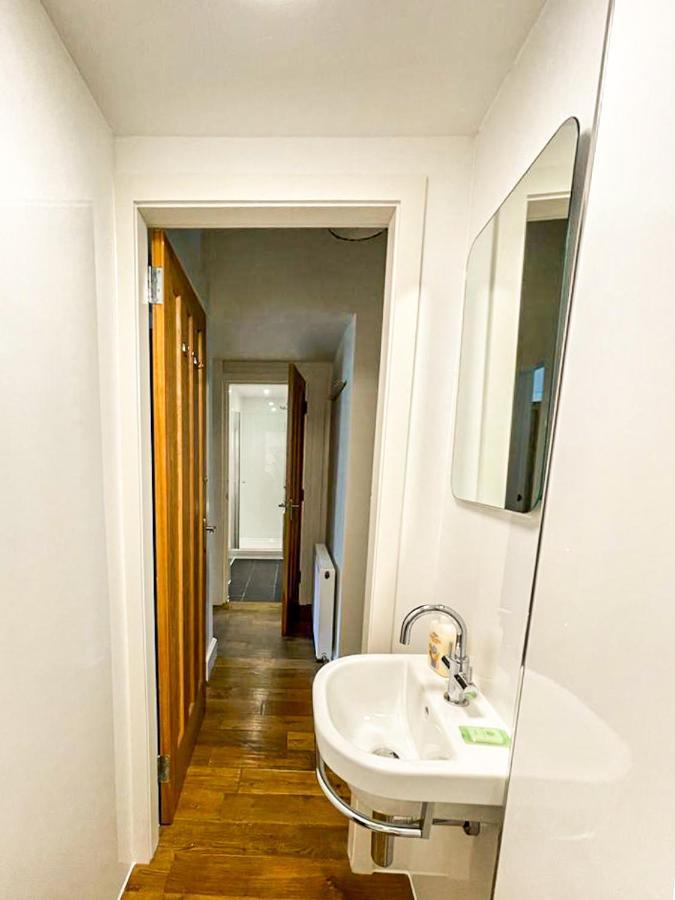 Desirable 2 Bed Apt Near Edinburgh Castle Eksteriør bilde